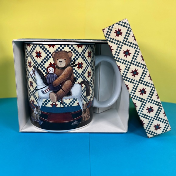 Lang and Wise Mug Teddy & Friends 12 Oz Collector Mug With Box, Vintage 1997 - Picture 3 of 14